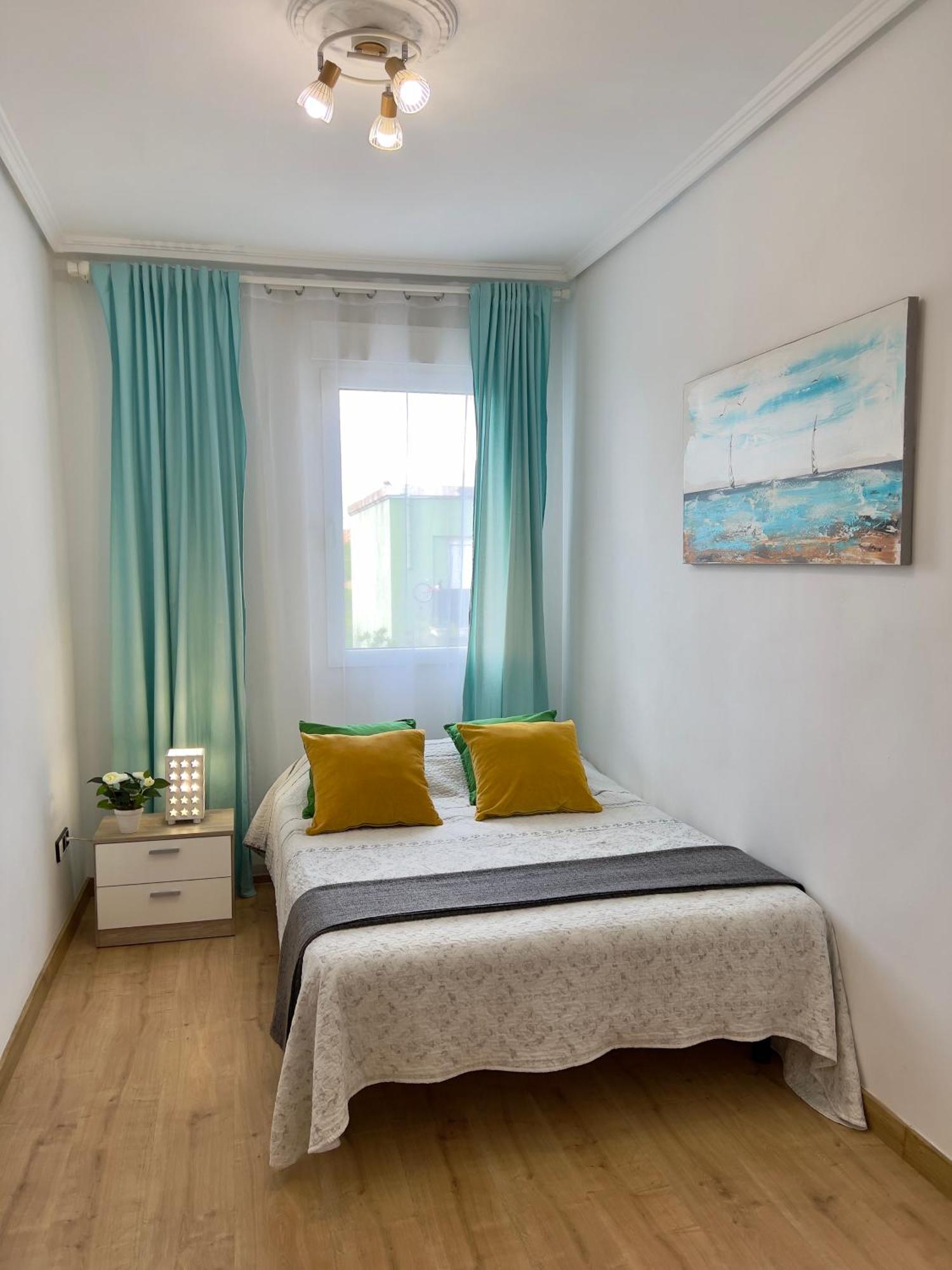 Cozy Apartment In Valencia! Wi-Fi ! Экстерьер фото