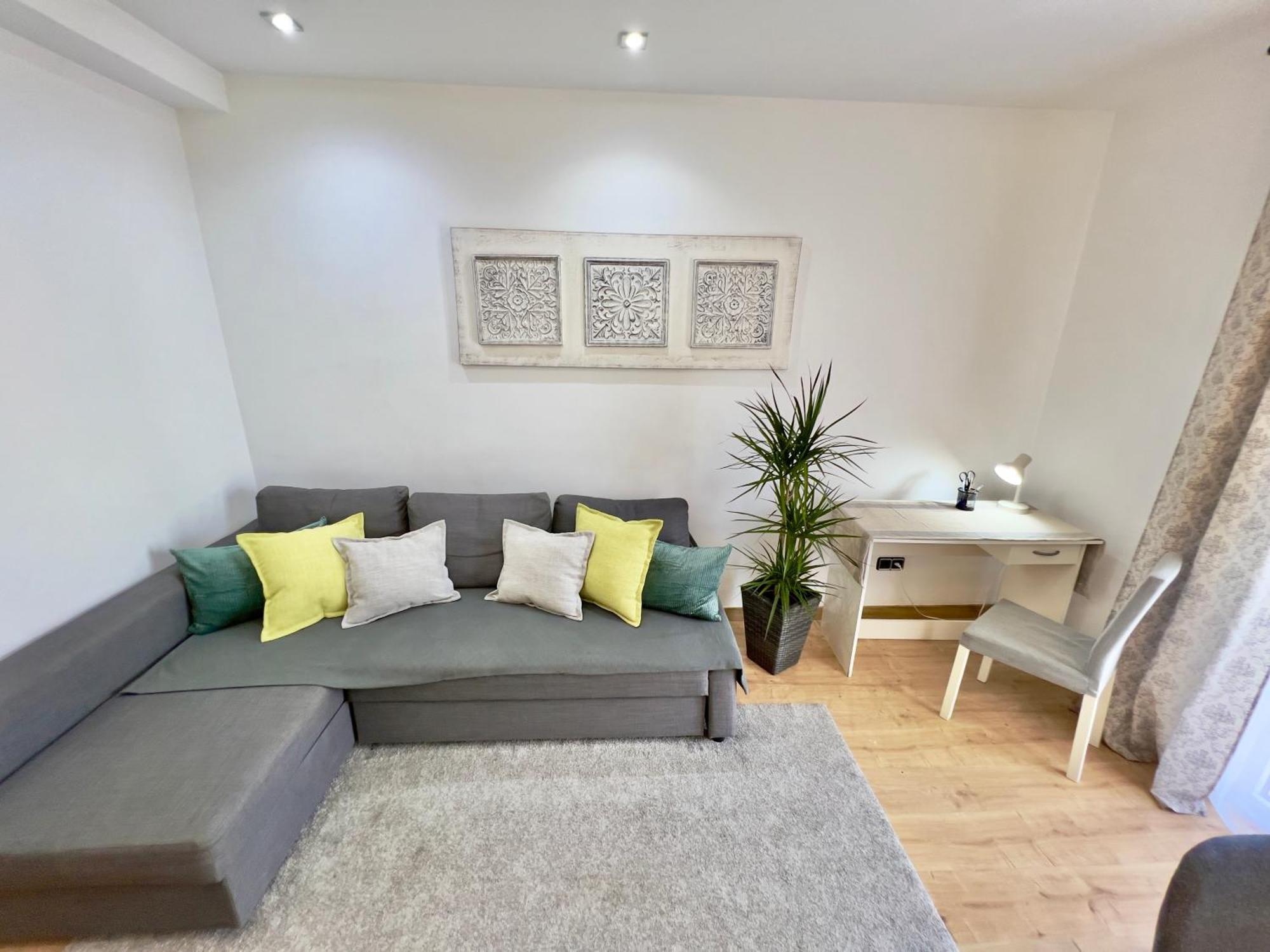 Cozy Apartment In Valencia! Wi-Fi ! Экстерьер фото