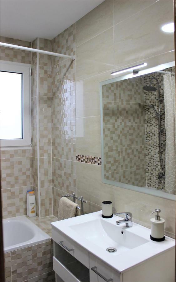 Cozy Apartment In Valencia! Wi-Fi ! Экстерьер фото